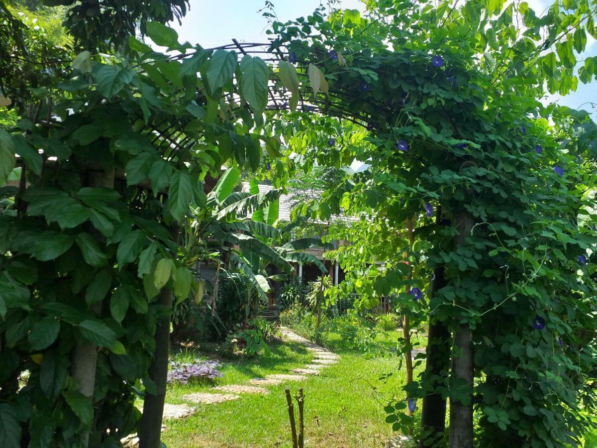 Little Mai Chau Home Stay Bagian luar foto